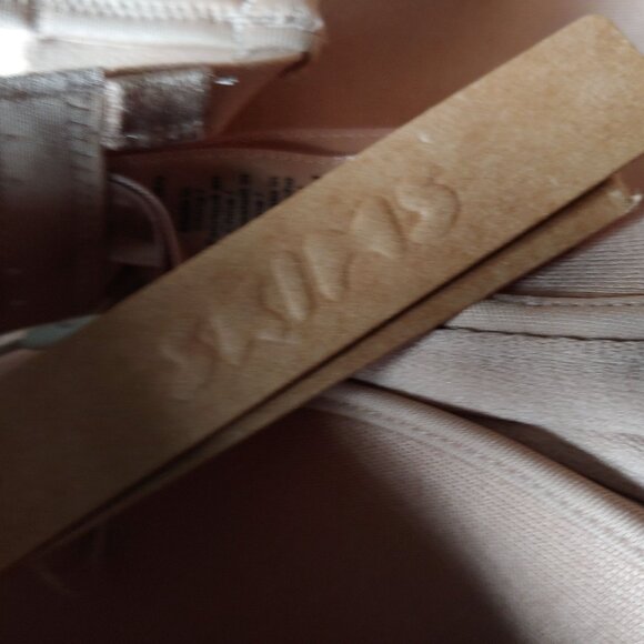 Seamless Tan Bodysuit - Picture 10 of 12